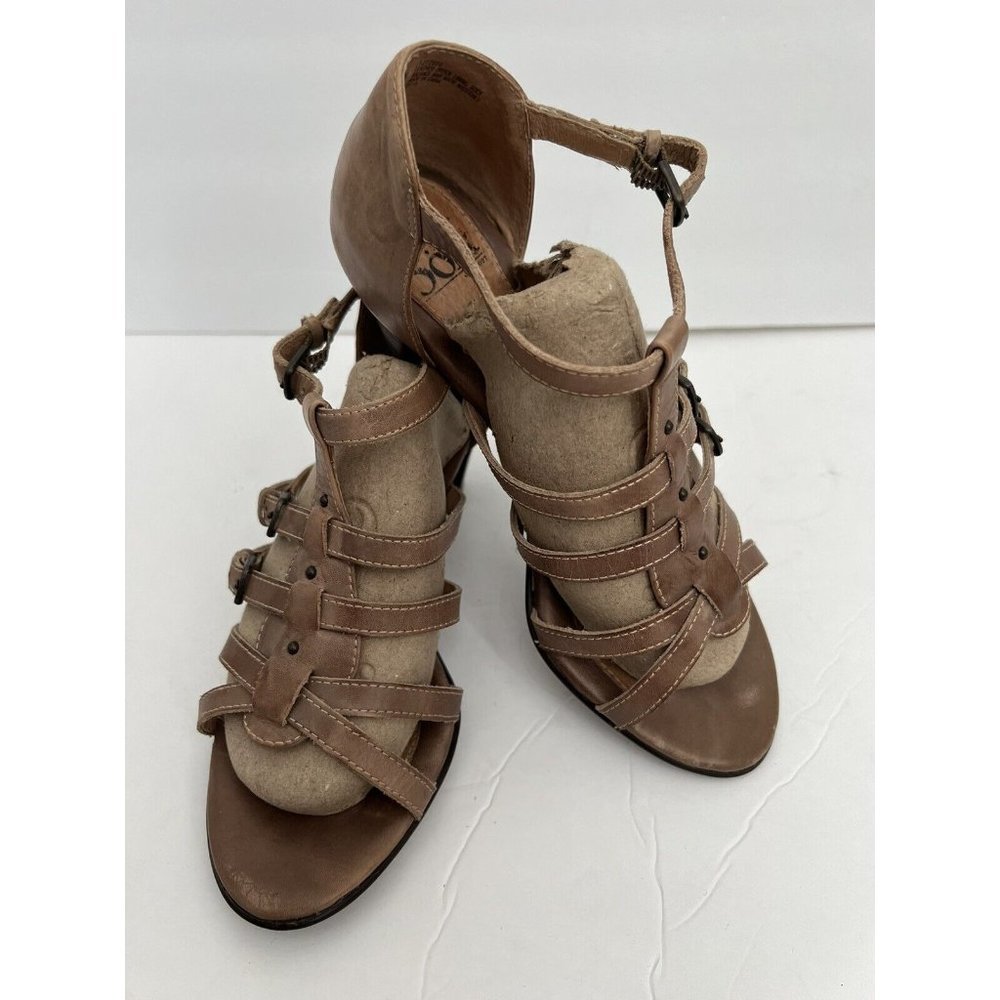Soft Womens Solana Sandal 7 W Wide Buckle Strappy Heels Brown Leather G… - Picture 1 of 10